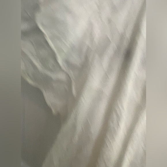 Grade & Gather Elegant White Women's Top sz L - Picture 4 of 5